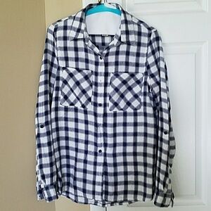 Soft and light flannel shirt, size Small
